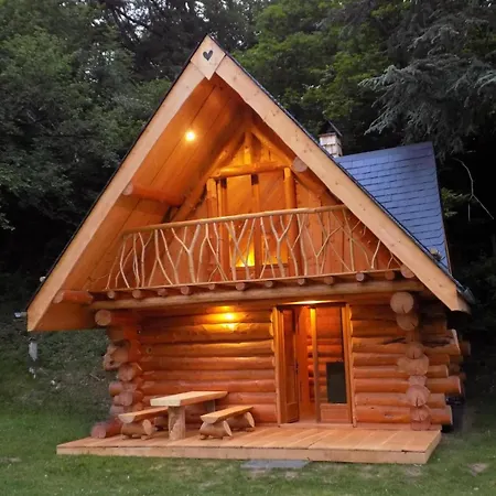 度假居 Le Chalet Pyrenees Emotions *